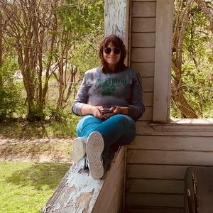 Meet your Posher, Debra